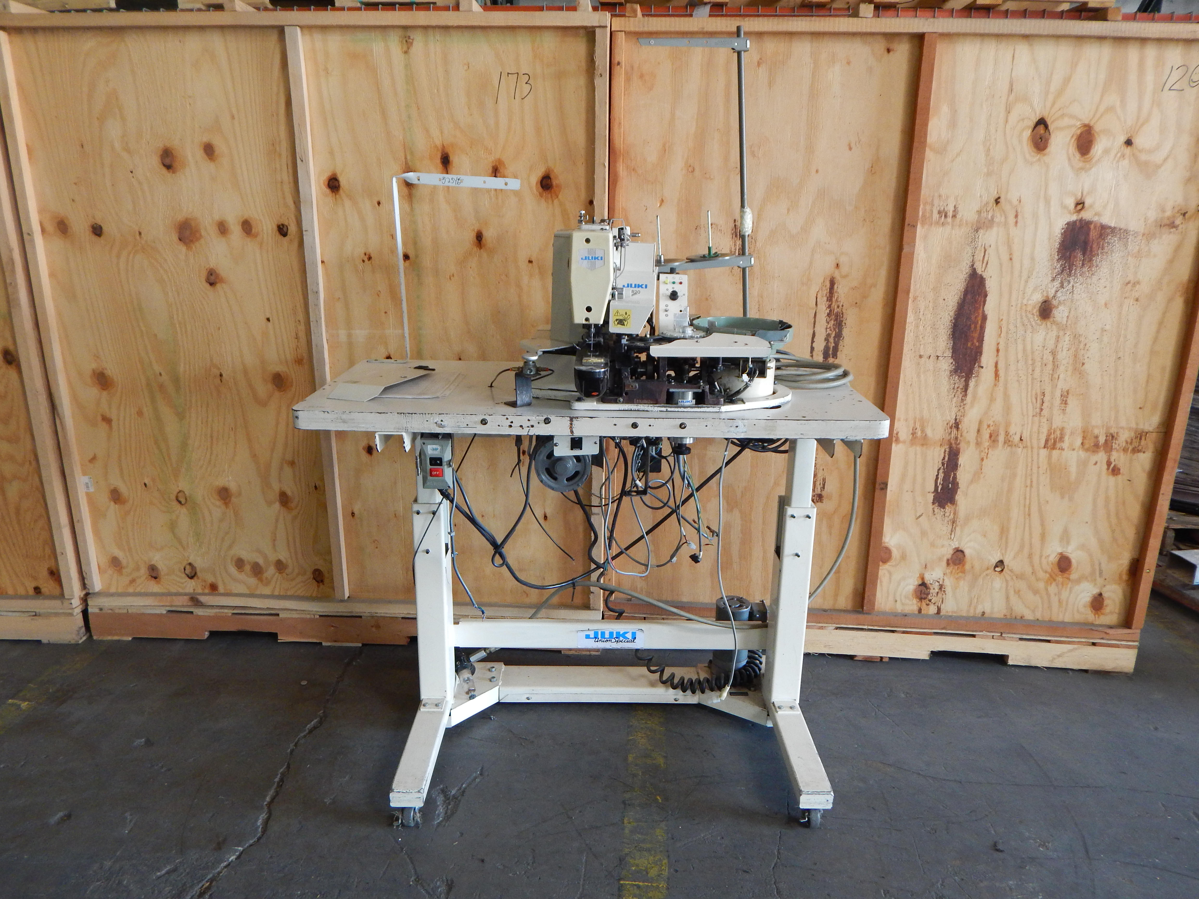 Juki LK-1852 BR20 Industrial Sewing Machine Table and Three Phase